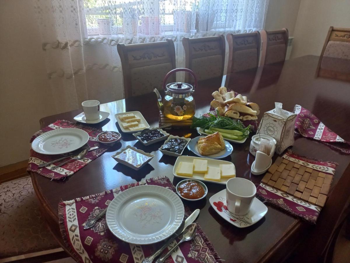 гостиница Dilbo House Дилижан Экстерьер фото